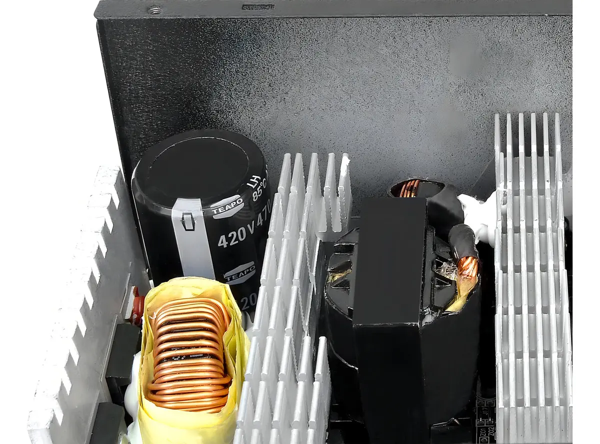 Fuente de poder para PC Thermaltake Technology Smart Series SP-700AH2NKW 700W - Image 3